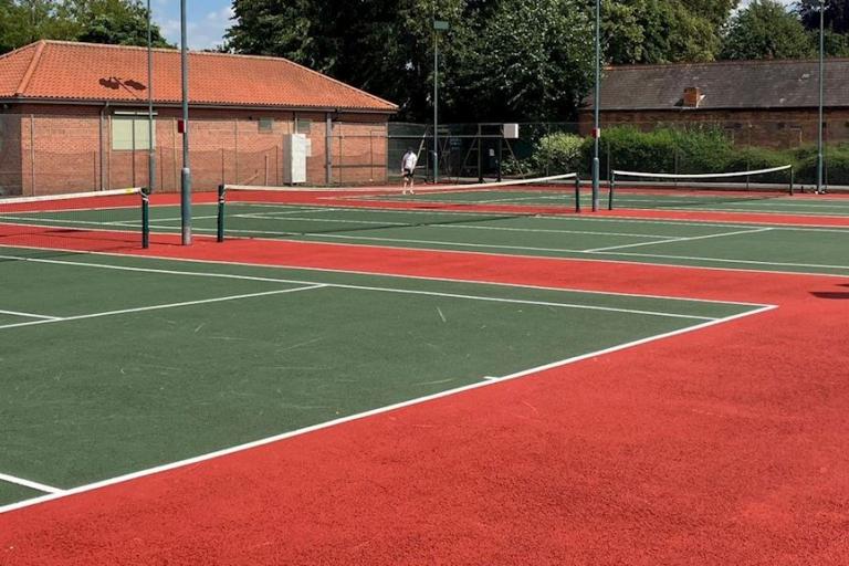 Sherwood Avenue Tennis Courts